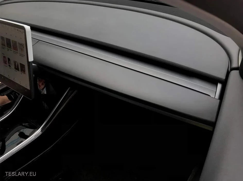 Premium Dashboard Cover for Tesla 3/Y -TESLARY.IE Tesla Shop Europe