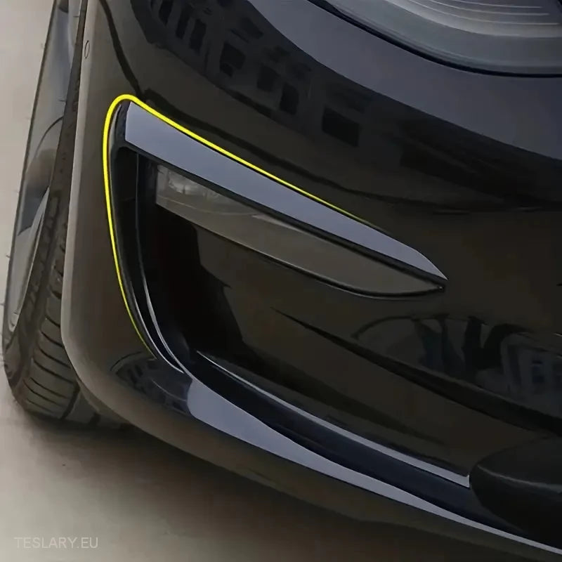 Tesla Model  3 / Y  Fog Lights Wind Splitter In Carbon and Black -TESLARY.IE Tesla Shop Europe